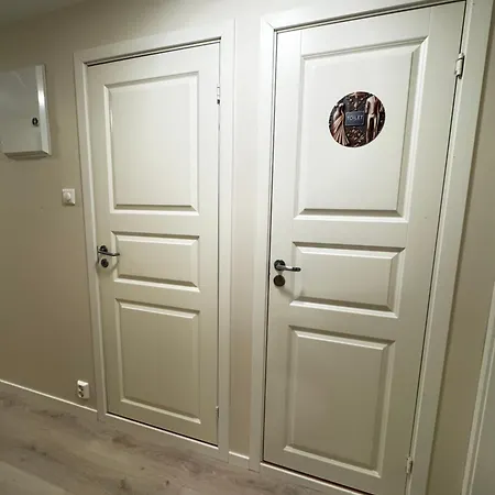 Center With Double Bed Олесунн