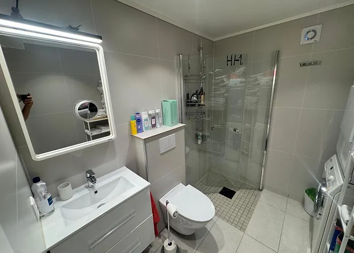 Center With Double Bed